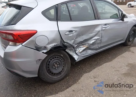 2020 Subaru Impreza 5-Door z USA, uszkodzony, nr VIN 4S3GTAB63L3727844